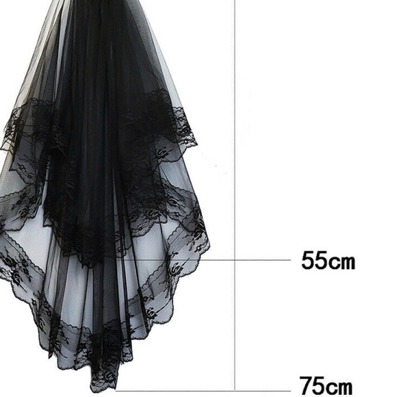 New Black or White 2 TIer Laced Edged Veil - Picture 11 of 12